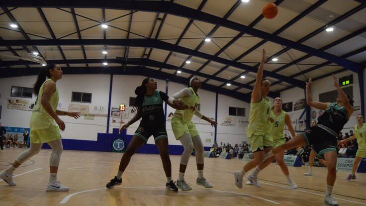 Francis Tomé, entrenador del CAB Estepona femenino