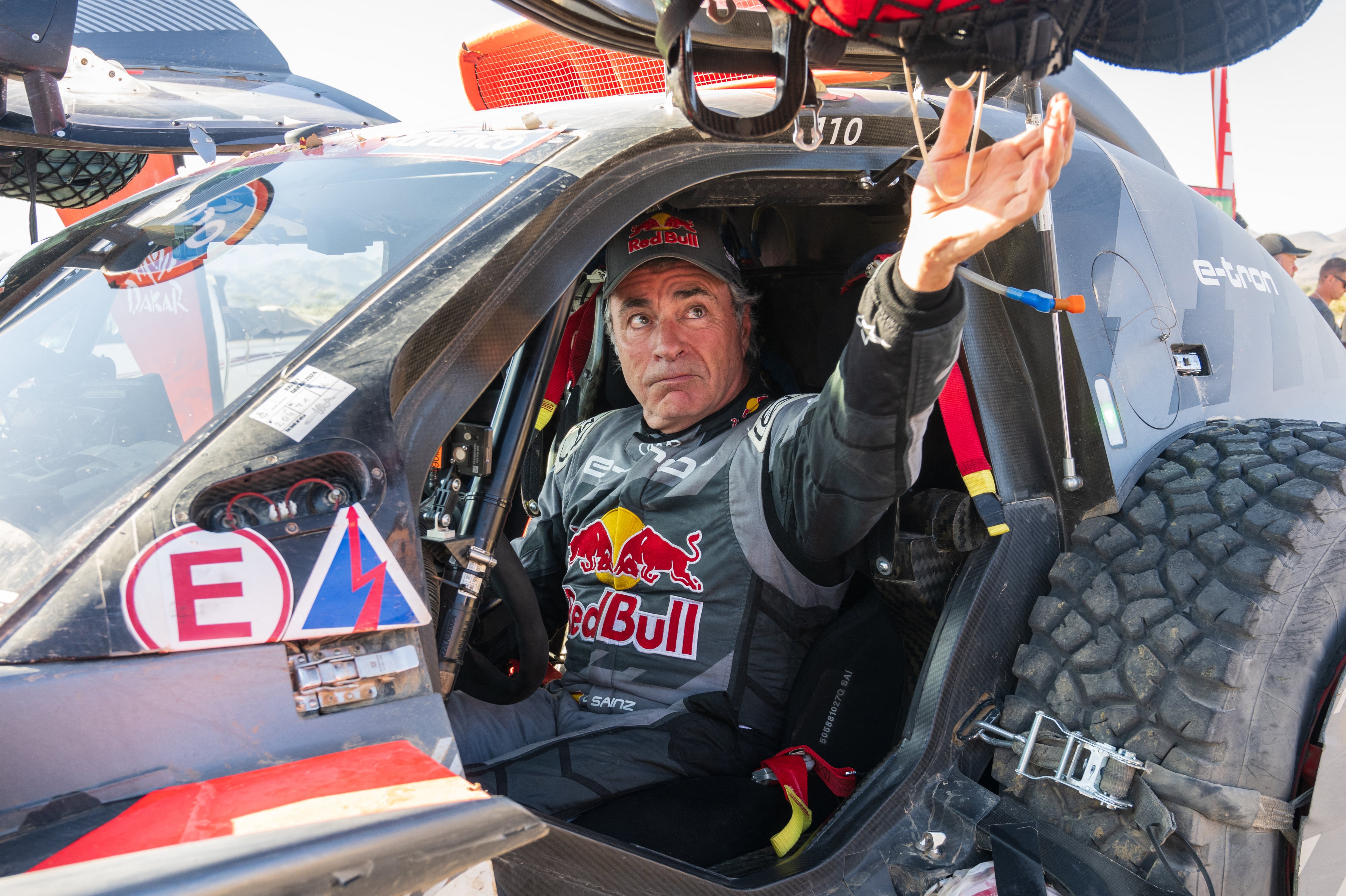 Sainz, en su Audi, durante este Dakar.