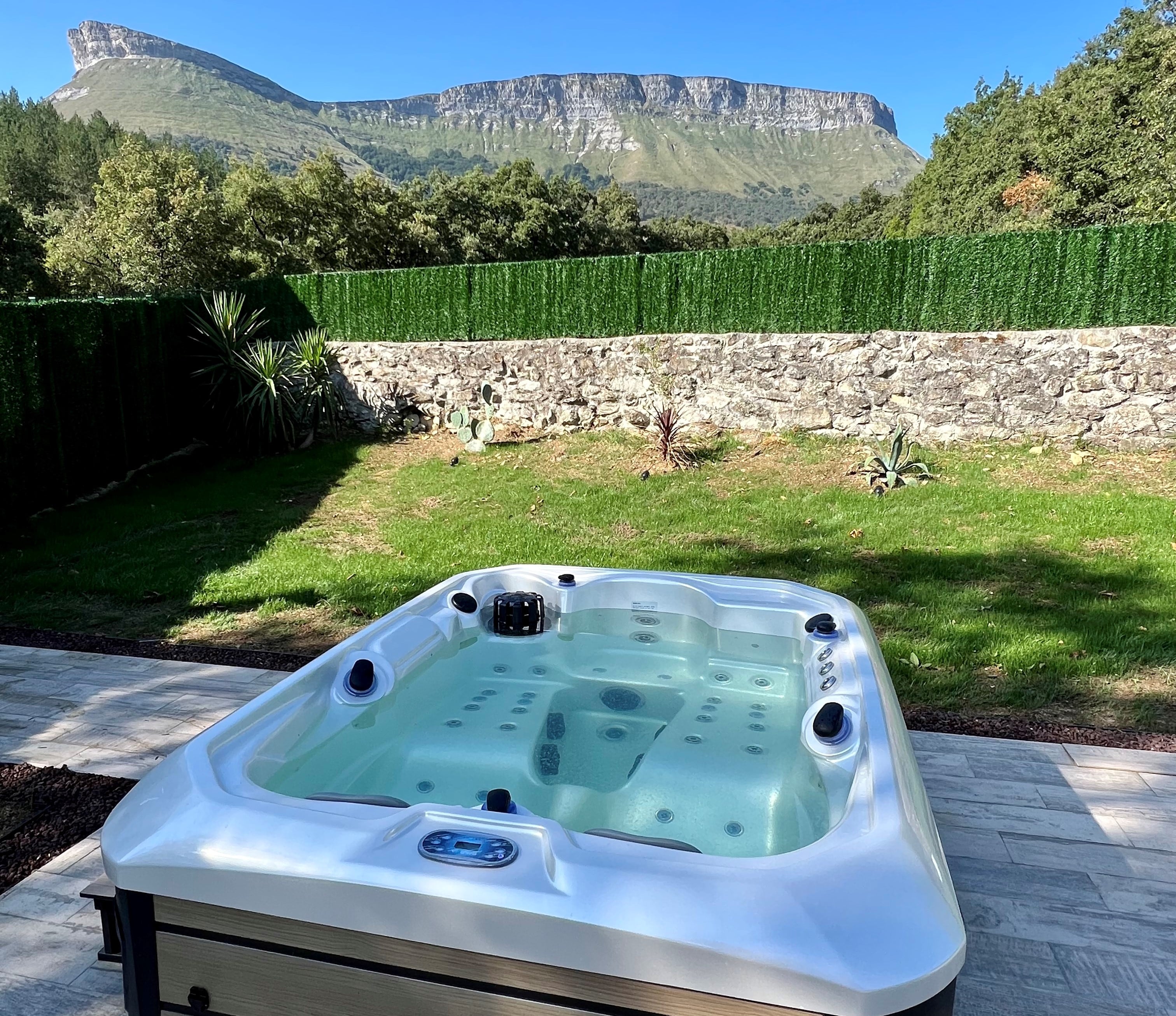 Las vistas desde el alojamiento de 'Sierra Salvada Bubbles'.