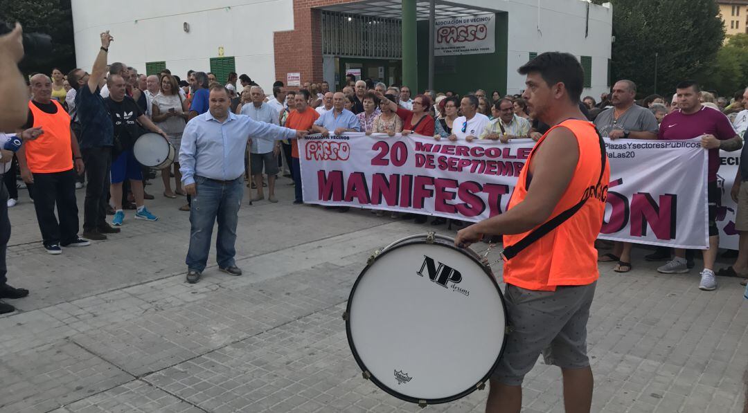 Manifestación de los vecinos del Polígono del Valle en 2017 en la que reclaman mejoras para el barrio que todavía no han sido atendidas.
