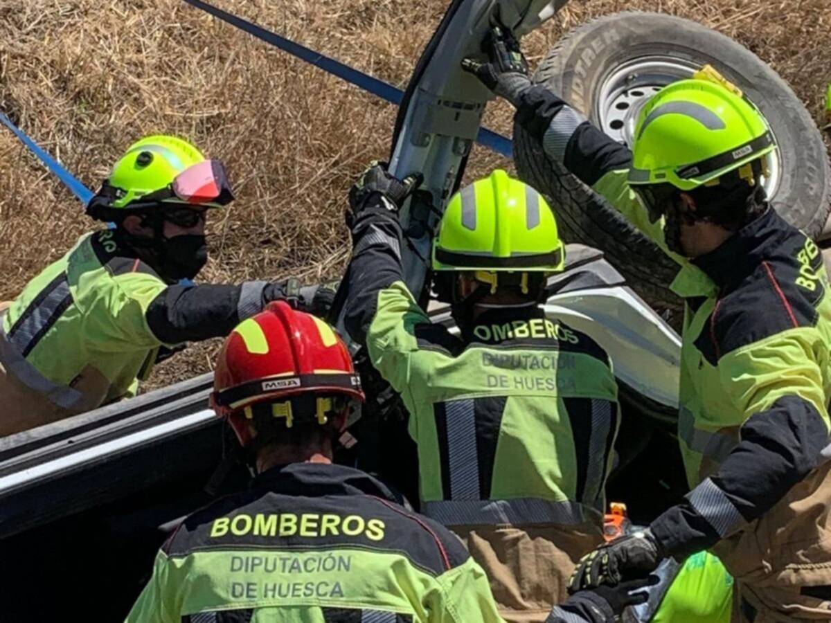 Más de 700 aspirantes para 24 plazas de bomberos de la DPH