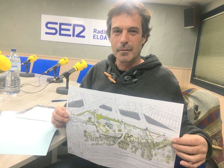 Javier Martínez, concejal de jardines en Radio Elda Cadena SER