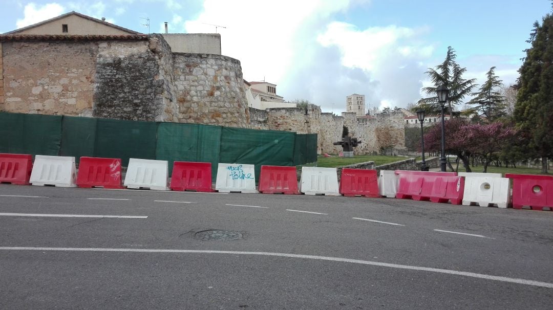 Vallado de la muralla a la alura de la Bajada de San Martín 