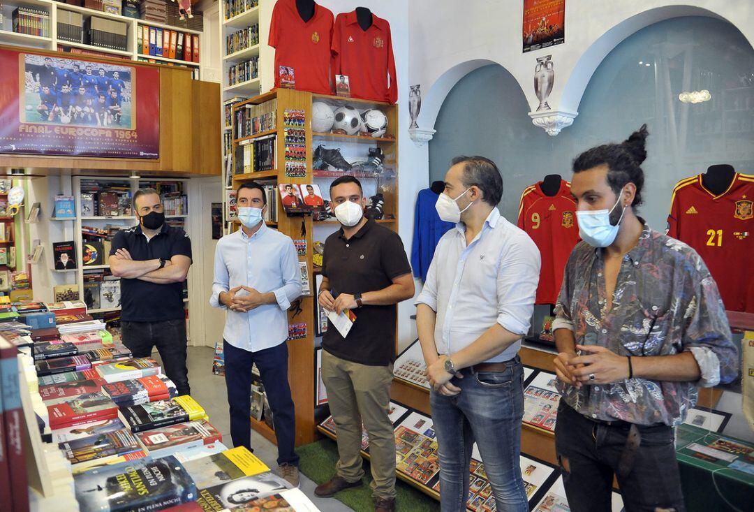 Inaugurada la exposición sobre la Selección