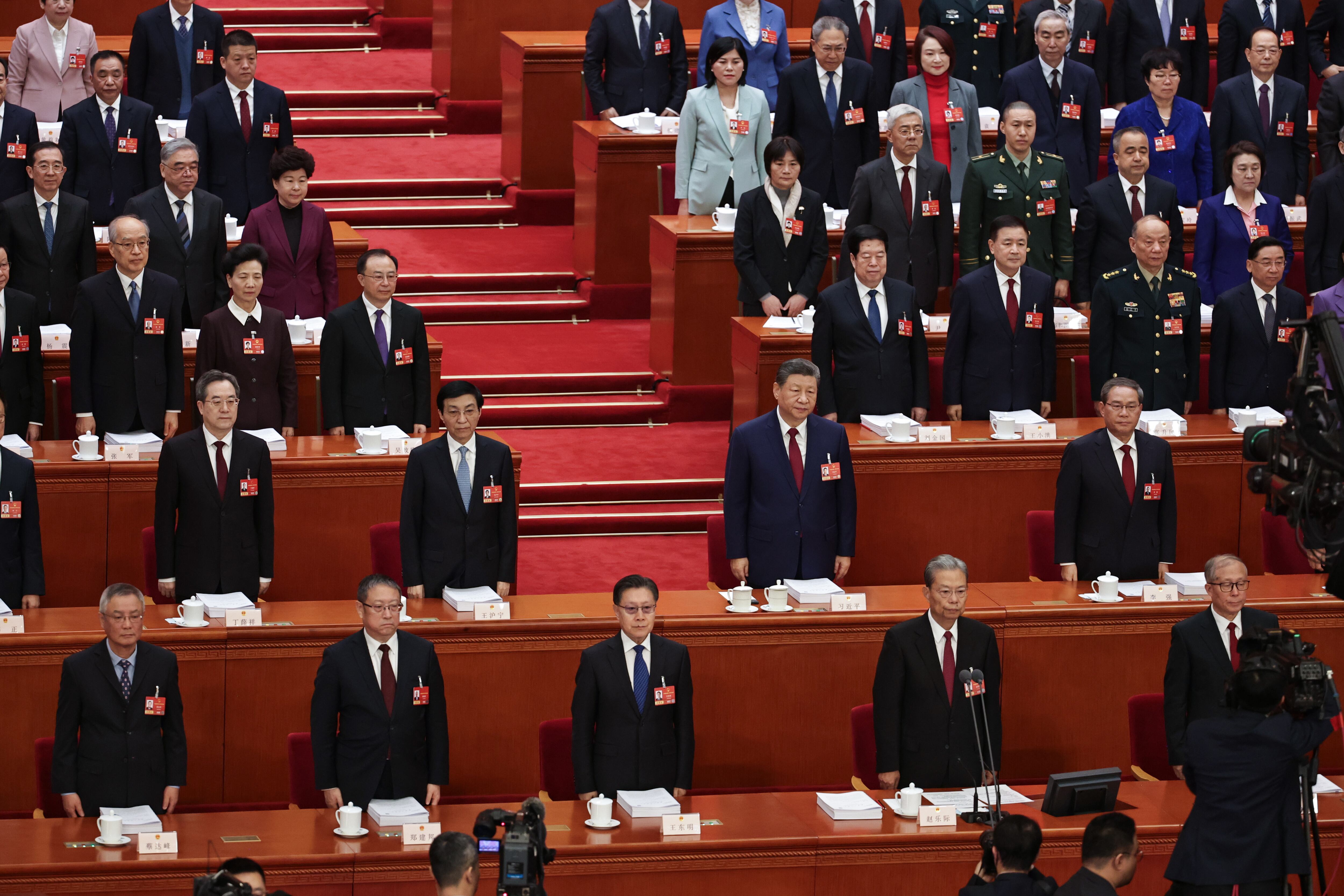 El presidente chino Xi Jinping, preside la cuarta sesión del 14 congreso del partido del pueblo chino. 