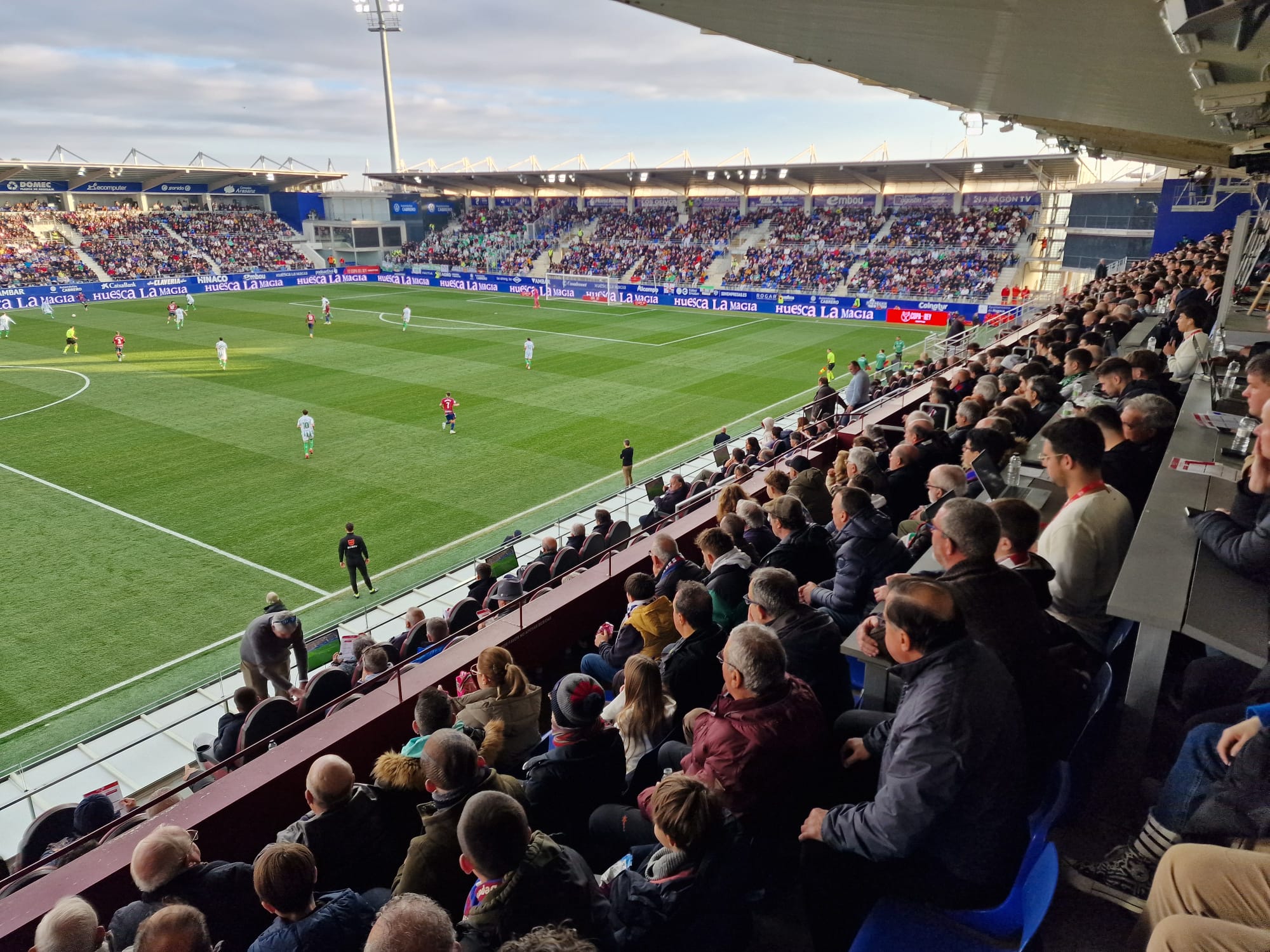 La SD Huesca tiene nueve partidos en El Alcoraz son su afición