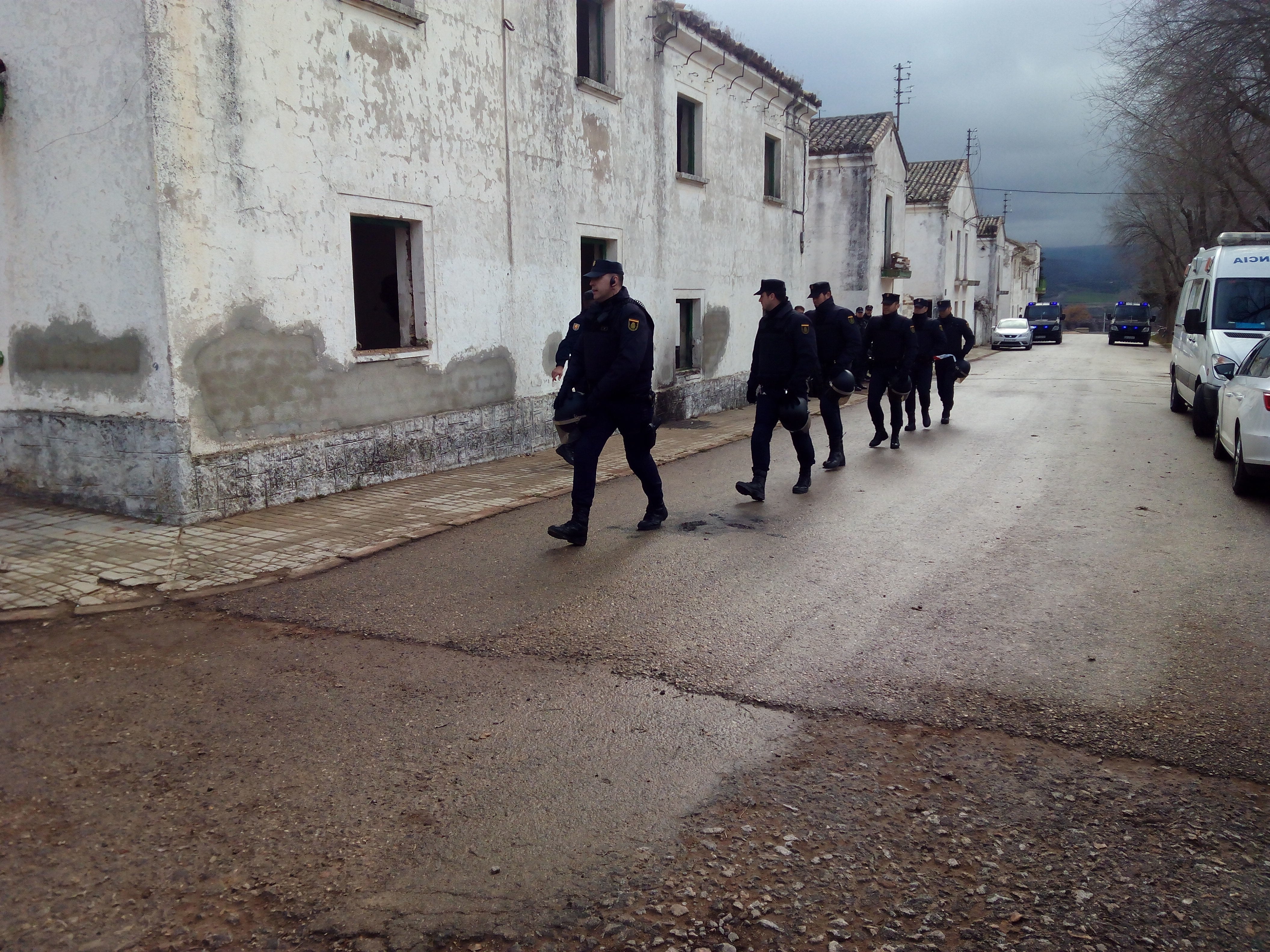 Centro de prácticas operativas de la Policía. La Enira. Linares.