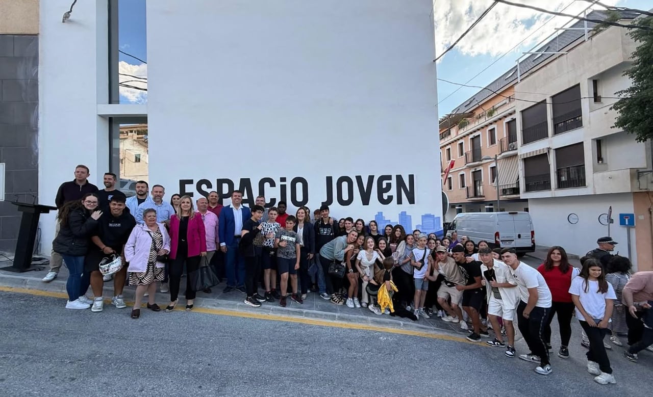 Inauguración del Espacio Joven de Monachil
