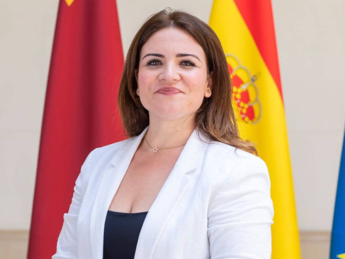 La consejería de educación trabaja en el diseño de un plan de apoyo a la conciliación familiar y laboral