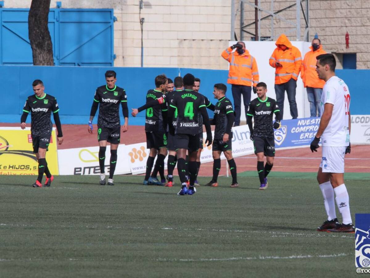 Viktor Nikolov: "La Copa era un premio, estamos centrados en salir de abajo en liga"