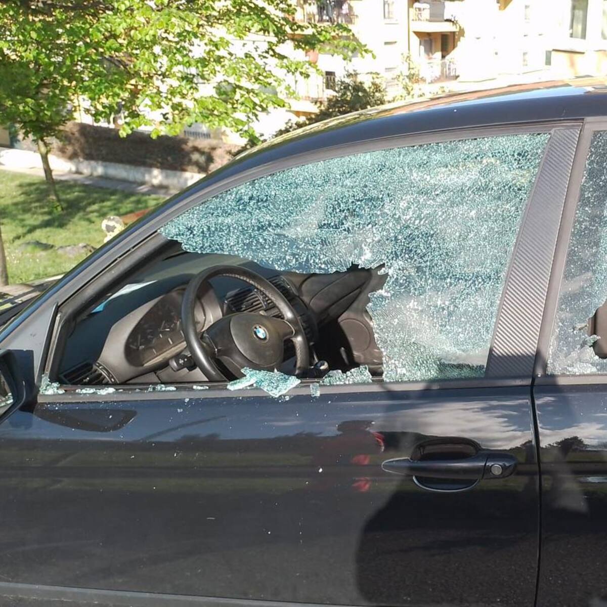 Detenidos los presuntos autores de los destrozos de coches en Torrelavega