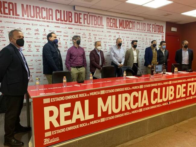 El Consejo de Administración del Real Murcia al completo