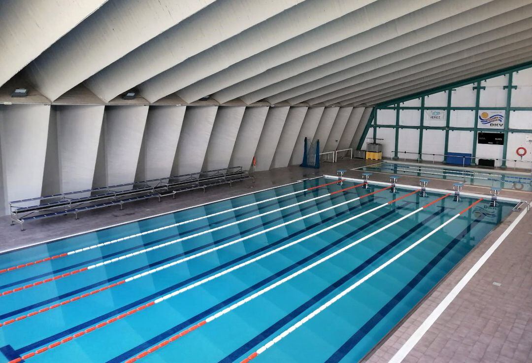 Piscinas cubiertas 'José Laguillo'