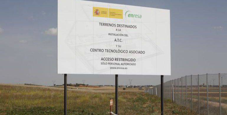 Cartel anunciador del ATC de Villar de Cañas (Cuenca)