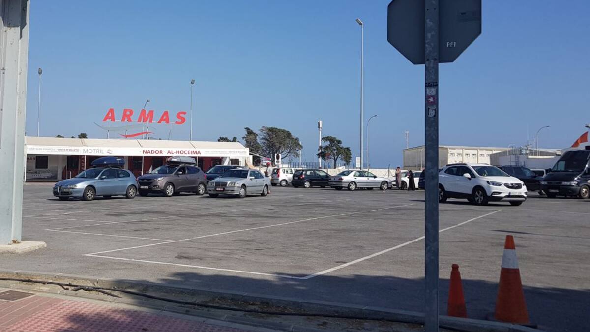 Paso del Estrecho: El Puerto de Motril, sin ayudas y con peor barco, baja un 20 %