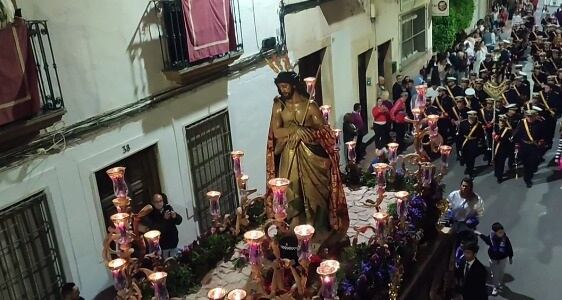 El Cristo de la Humildad por la calle Juan Martín