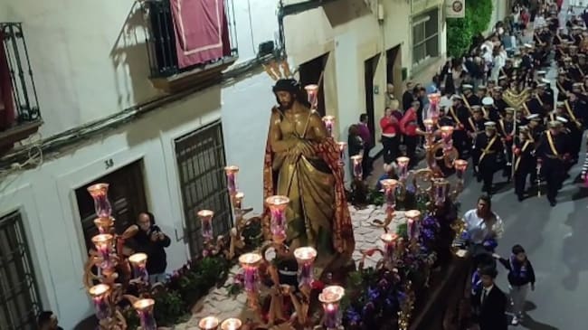 El Cristo de la Humildad por la calle Juan Martín