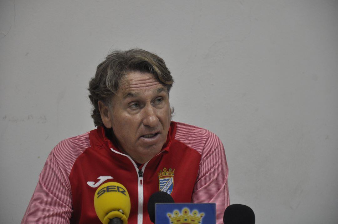 Esteban Vigo, entrenador del Xerez CD