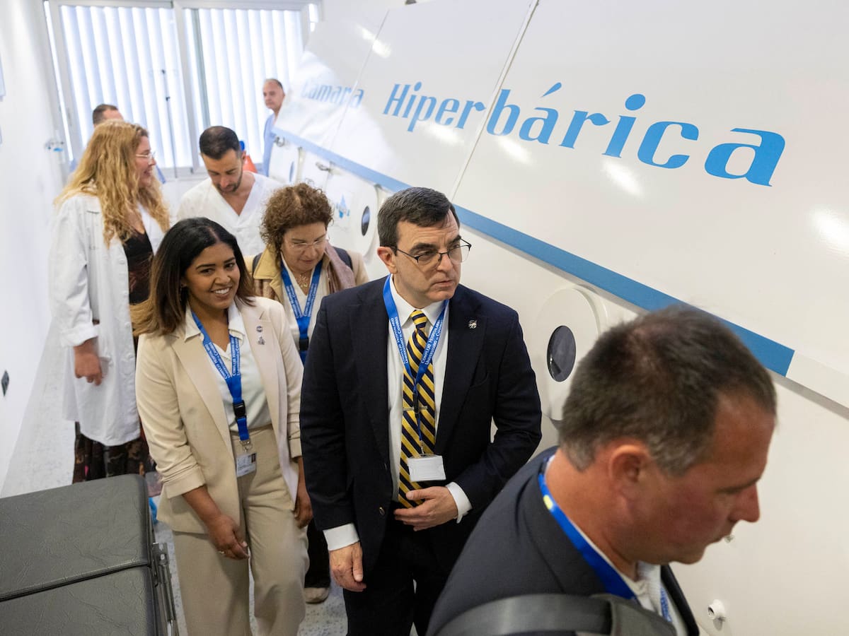 Qué habrá visto el director médico de la Nasa para decir que está gratamente sorprendido con nuestras urgencias