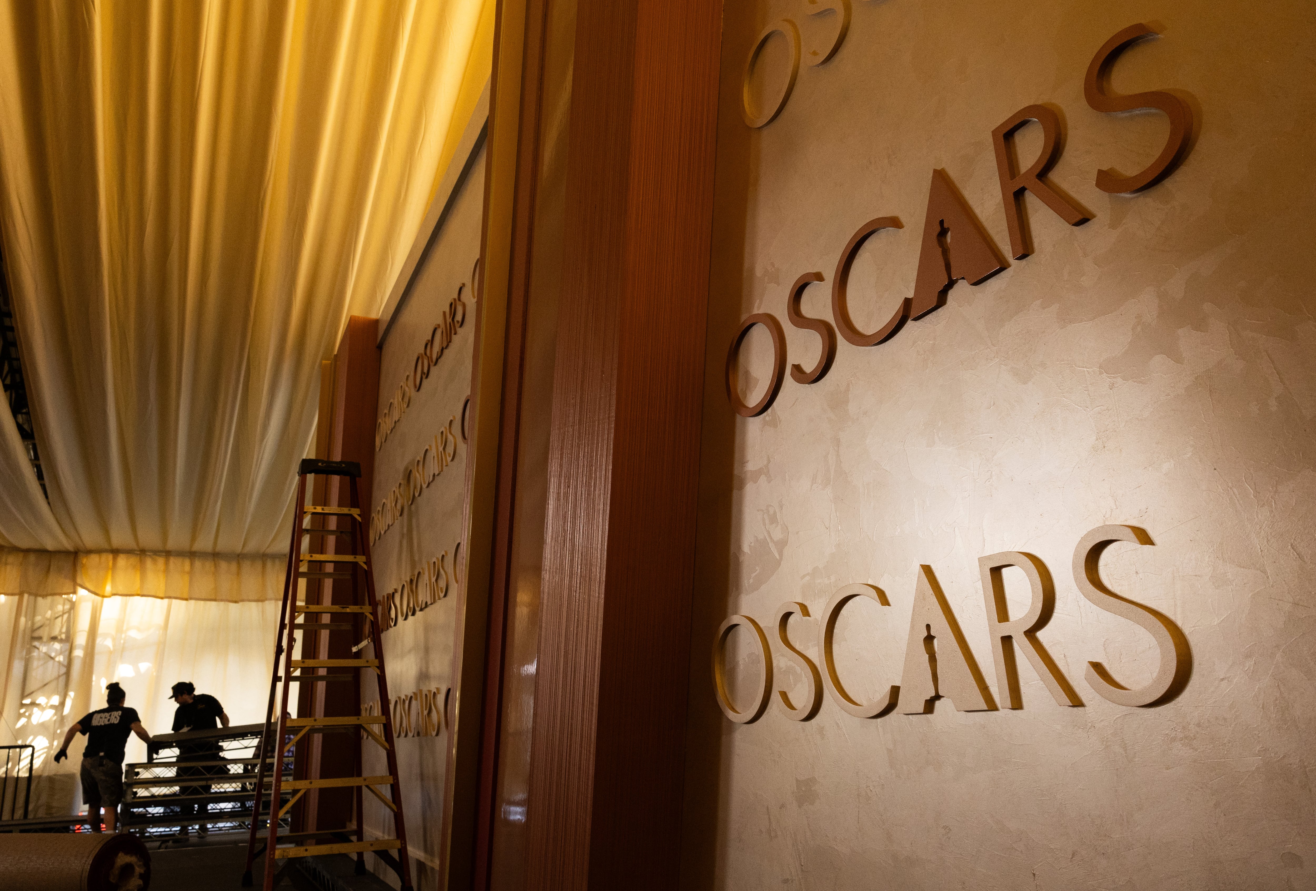 La preparación de los Oscars (Myung J. Chun / Los Angeles Times via Getty Images)