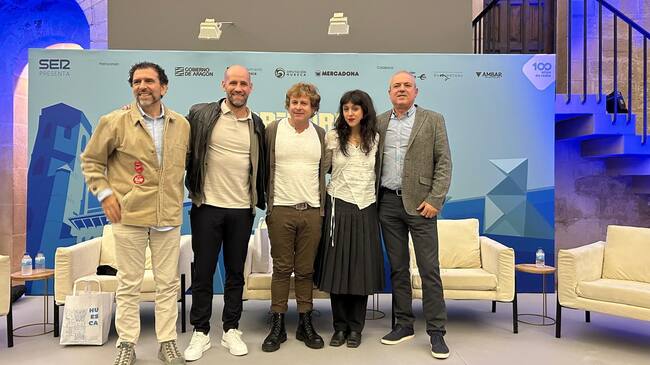 El aperitivo y su ritual: tradición y sabores de pequeños bocados con Gonzalo Miró, Alfonso Palomares, Claudia Polo, Francisco Berroy y Enrique Torguet.