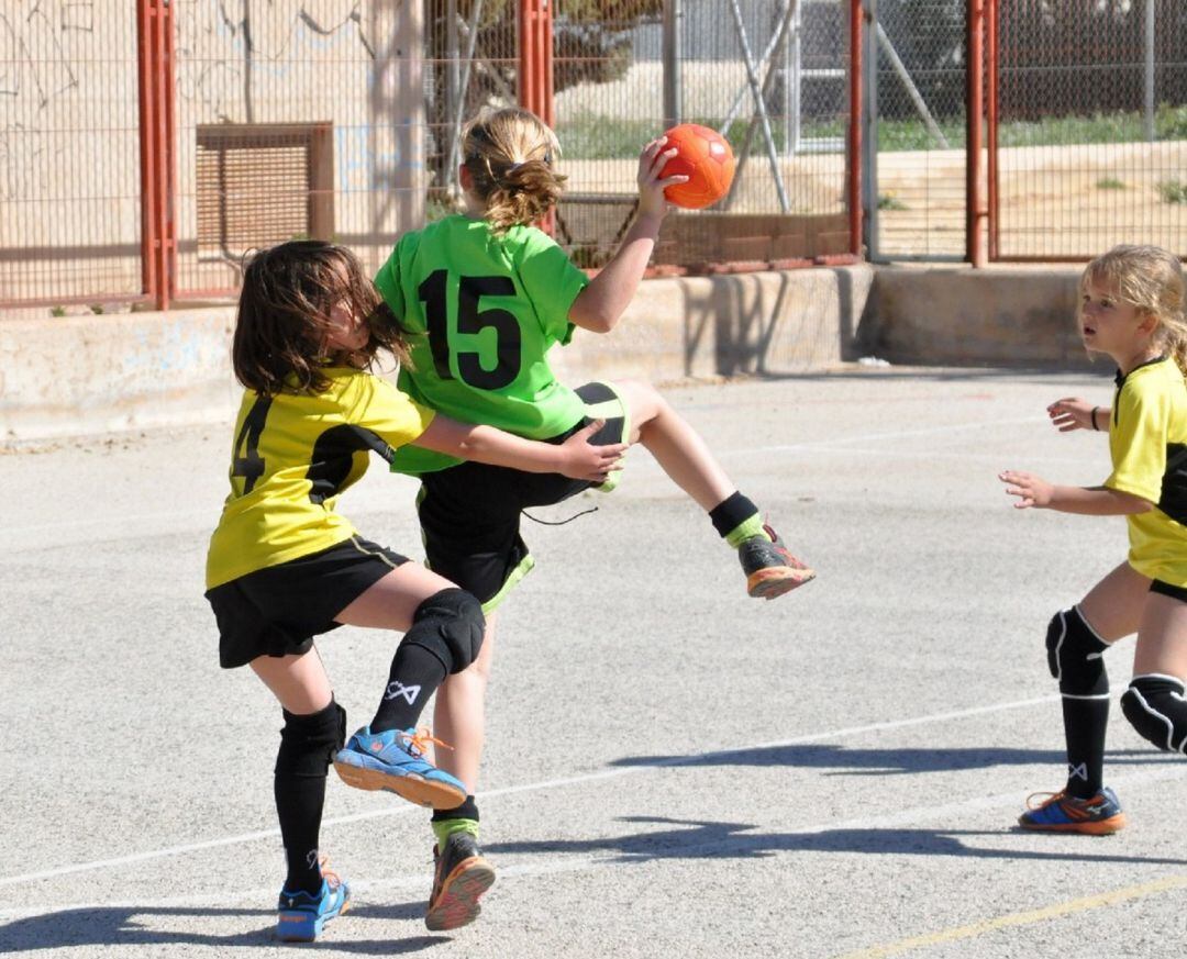 Los escolares de Elda se quedan, este año, sin torneo de Navidad