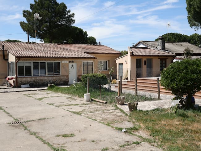 Vista del exterior del chalé que fue de la familia del único investigado en el caso de la muerte de Esther López