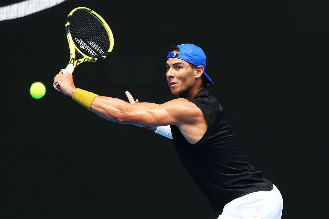 Rafa Nadal, en un entrenamiento antes del inicio del Open de Australia 2019.