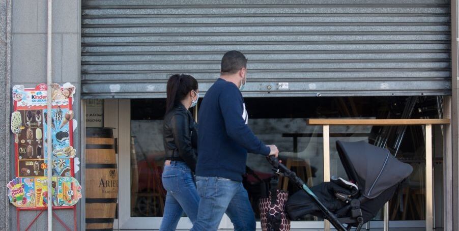 Uno de cada cuatro andaluces protegidos por los ERTE desde marzo de 2020 es malagueño.