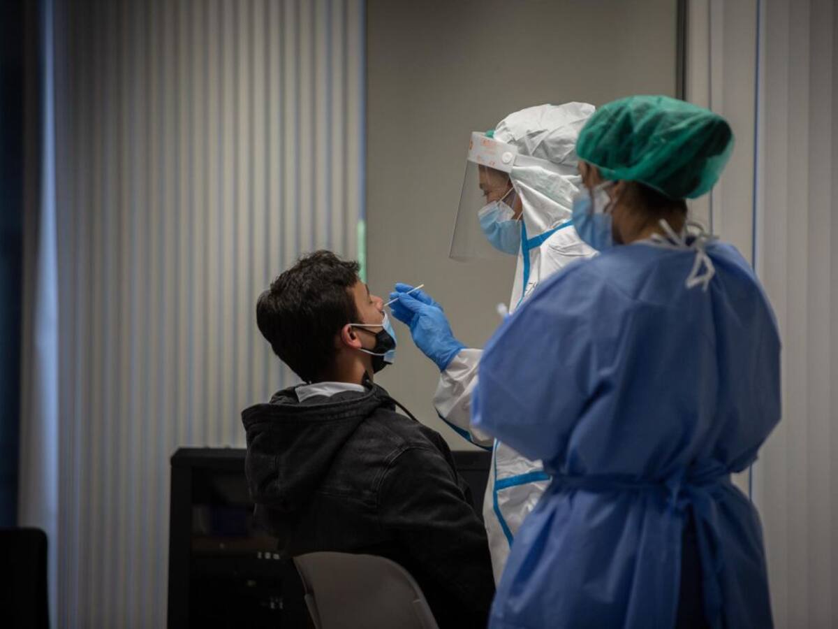 La incidencia del coronavirus entre los jóvenes supera en 121 puntos la medida de la provincia