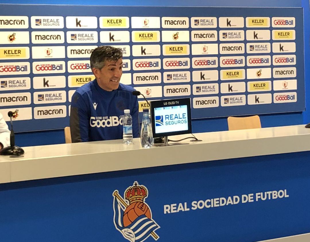 Imanol comparece en la sala de prensa de Zubieta