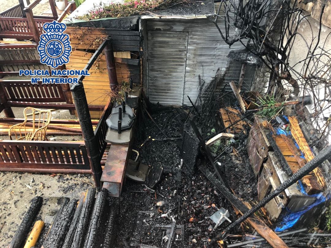 Estado en el que quedó el chiringuito de Marbella tras el incendio