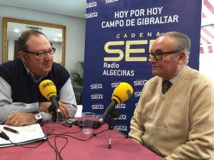 Carlos de las Rivas, socio del casino, dirante su intervención en el programa.