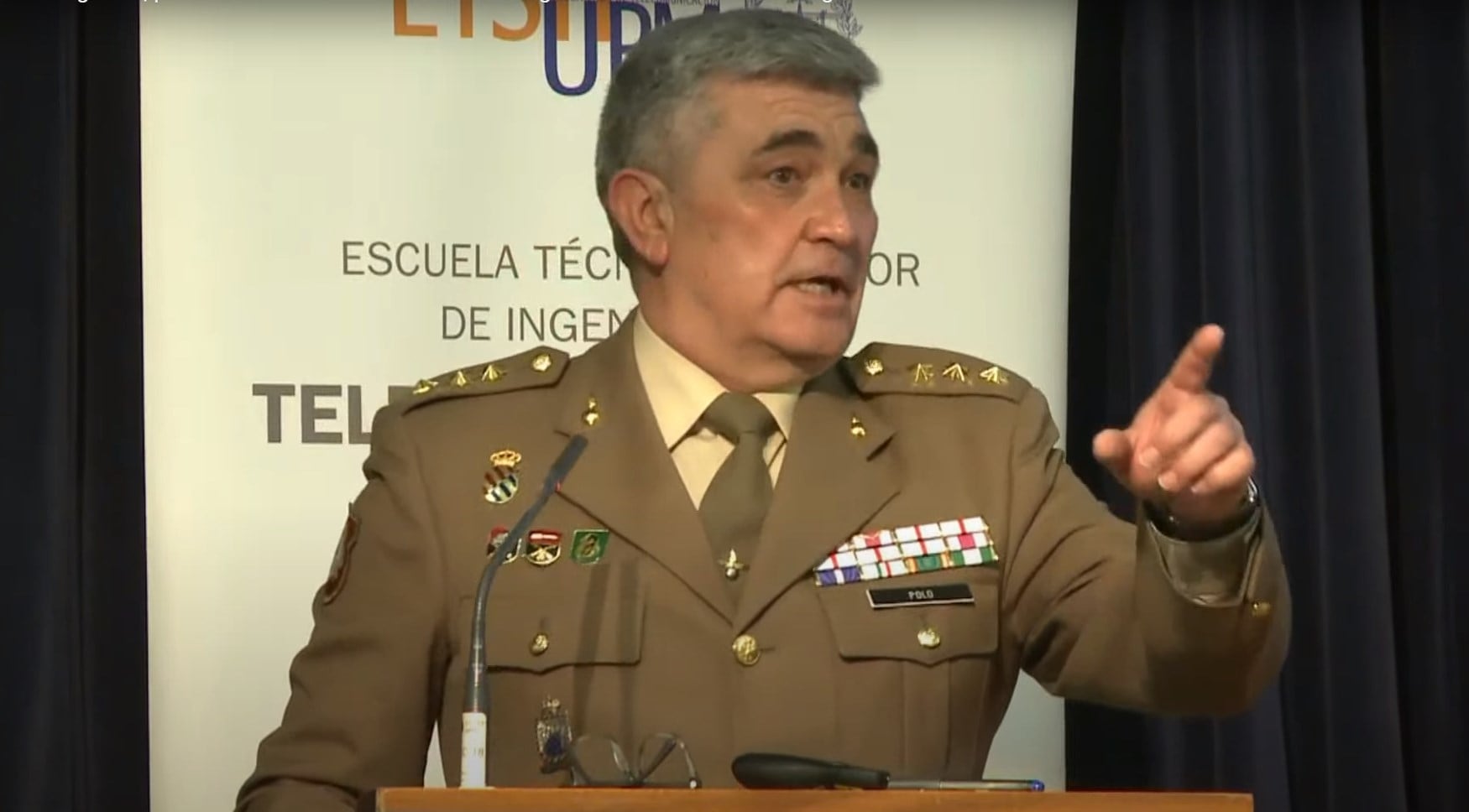 El coronel Polo, durante su intervención en el IV Taller sobre la Base Logística del Ejército de Tierra