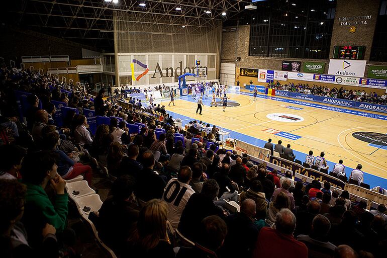 El polisportiu d'Andorra durant un partit d'aquesta temporada del River Andorra Morabanc.