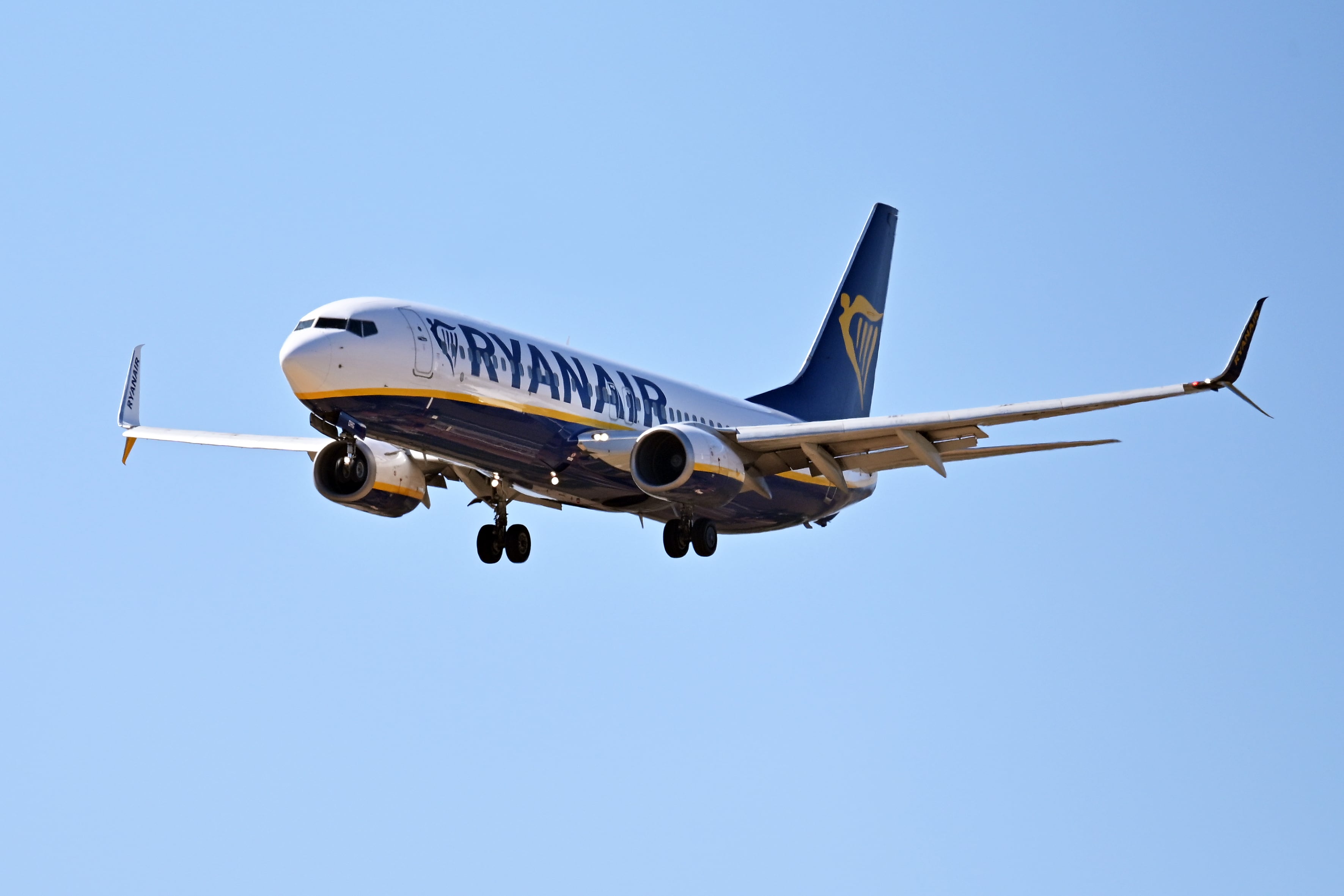 Imagen de archivo del aterrizaje de un avión de Ryanair | Mondadori Portfolio / GettyImages