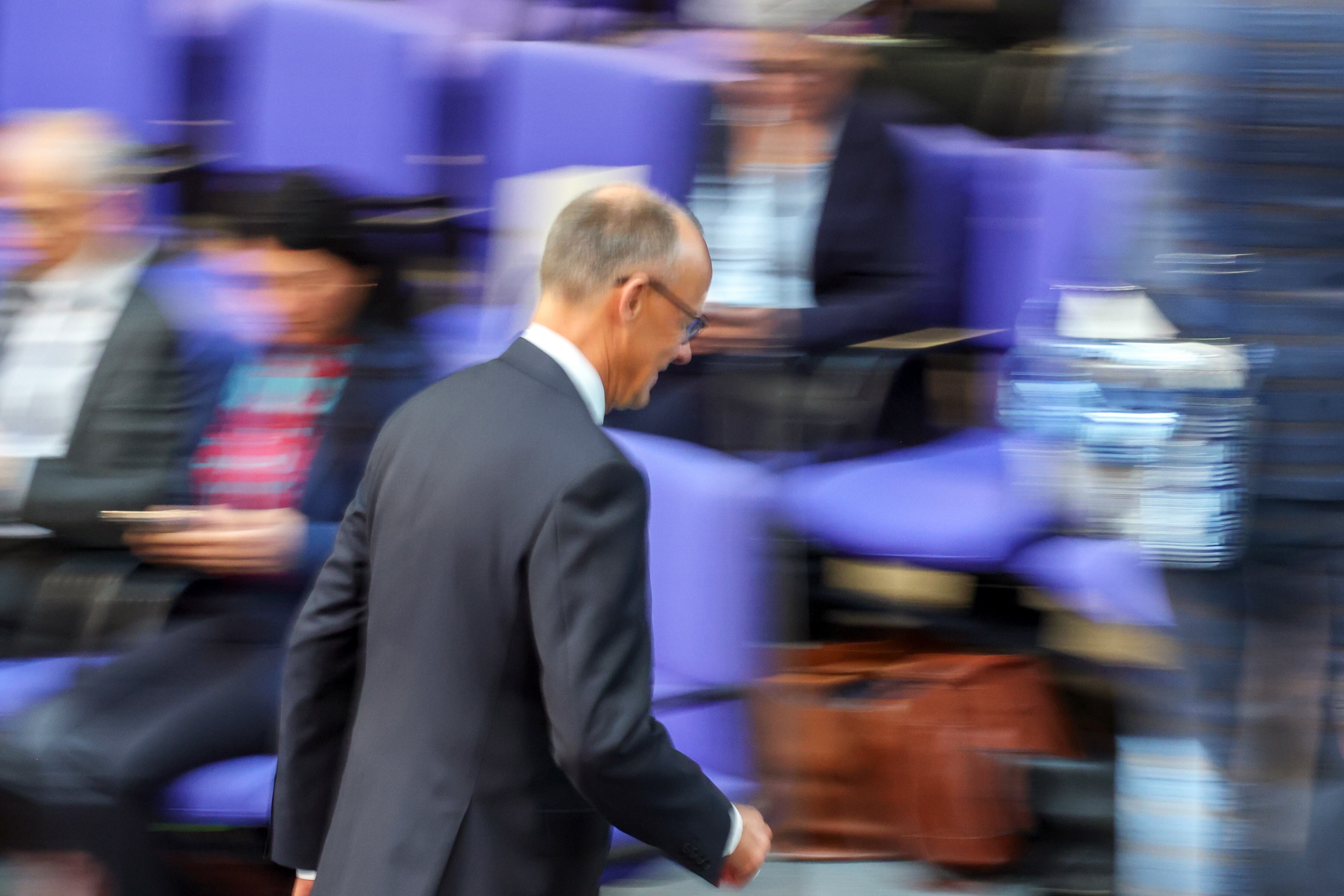 El ganador de las elecciones alemanas, Friedrich Merz, a su llegada a la sesión de este martes en el Bundestag