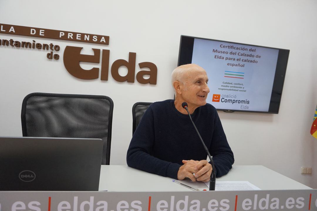 Manuel Ibáñez, componente del partido político Compromís Elda.