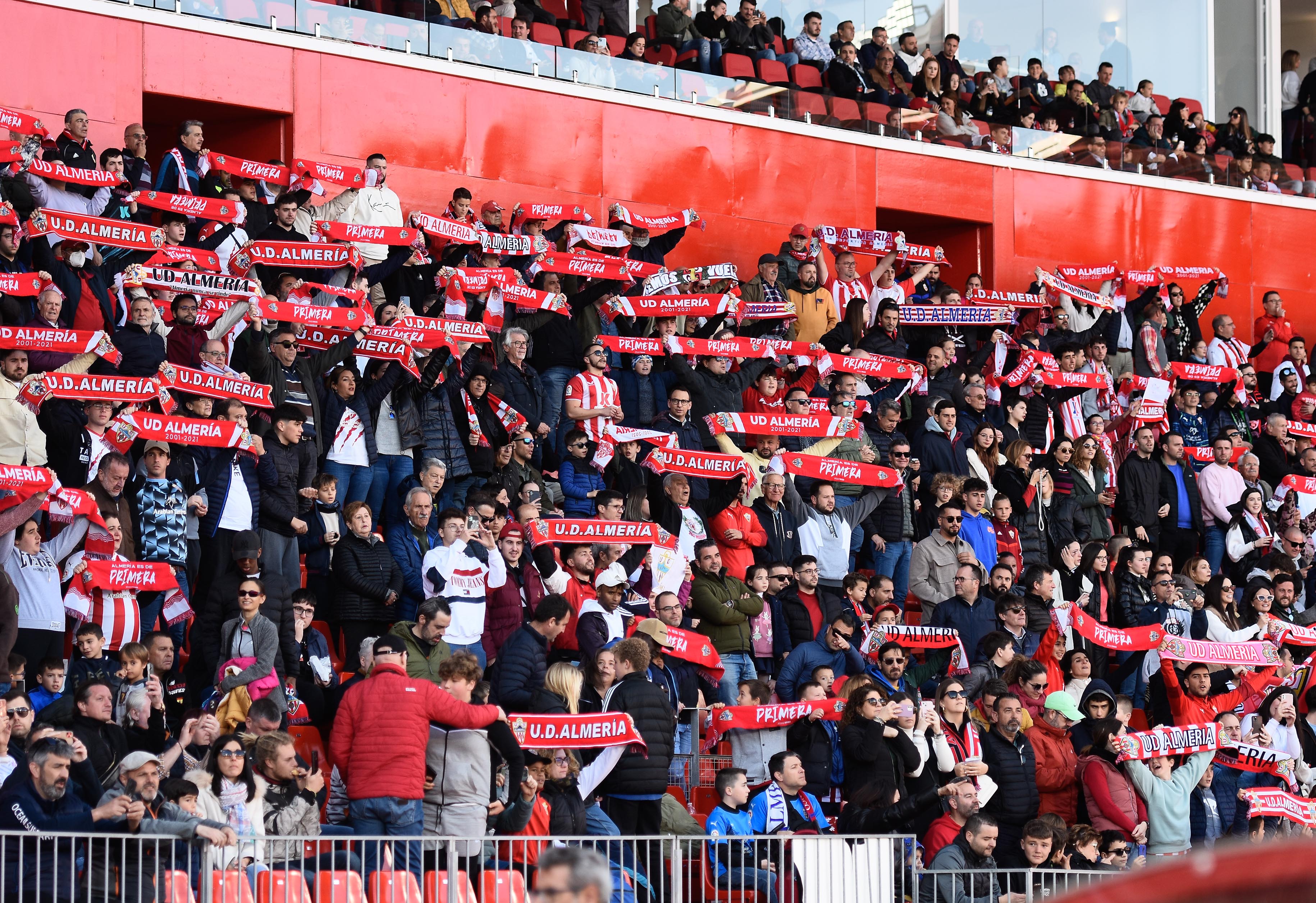 El Almería tiene una afición de Primera División.