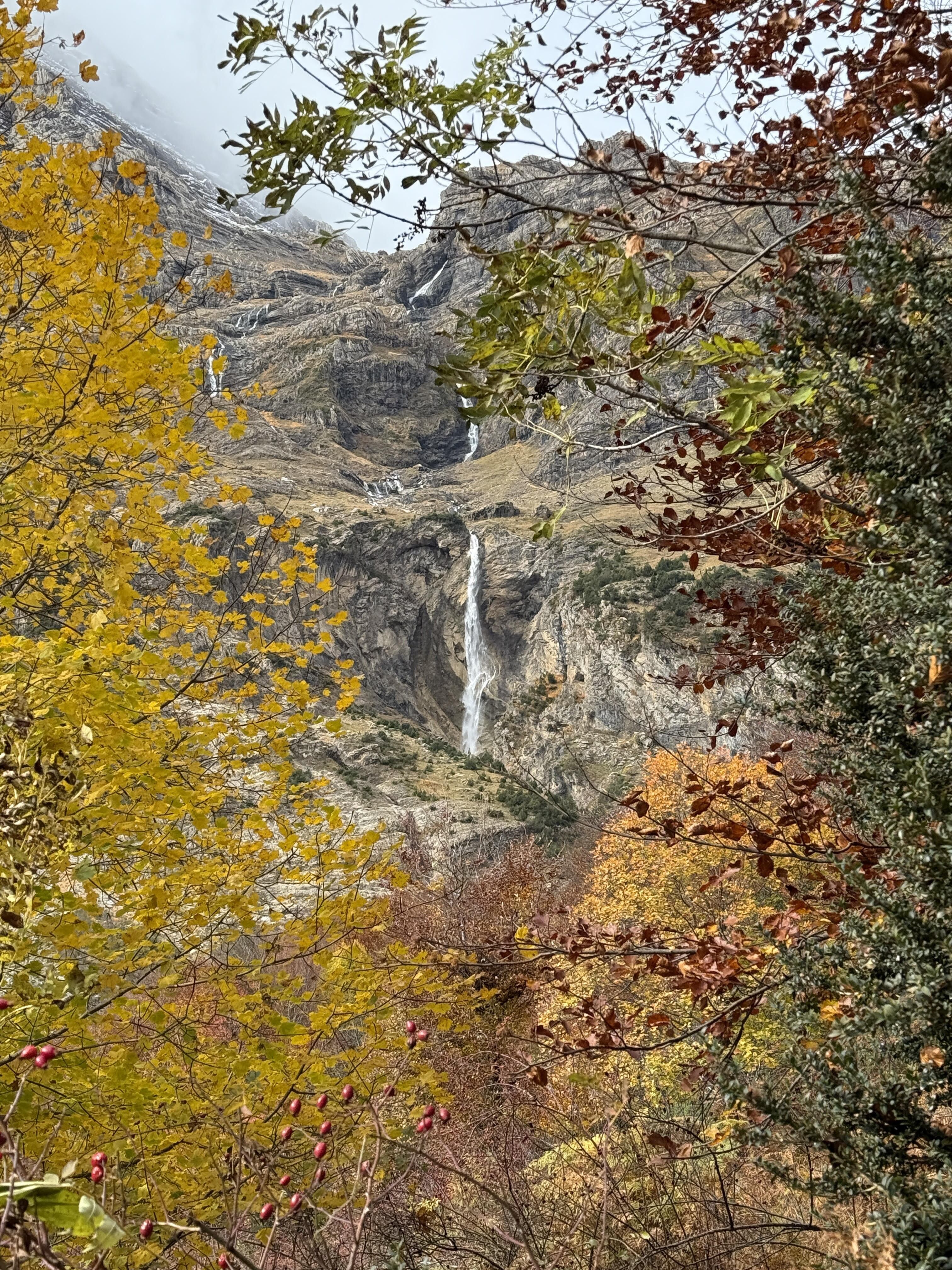 Cascadas del Cinca en Pineta