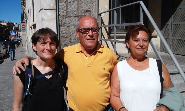 Los candidatos al Congreso y al Senado por Ávila han mantenido un encuentro con la Plataforma por la Enseñanza Pública