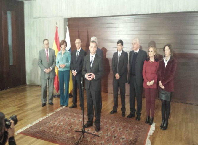 El presidente del Gobierno de Canarias, Paulino Rivero, durante la comparecencia en Presidencia del Gobierno