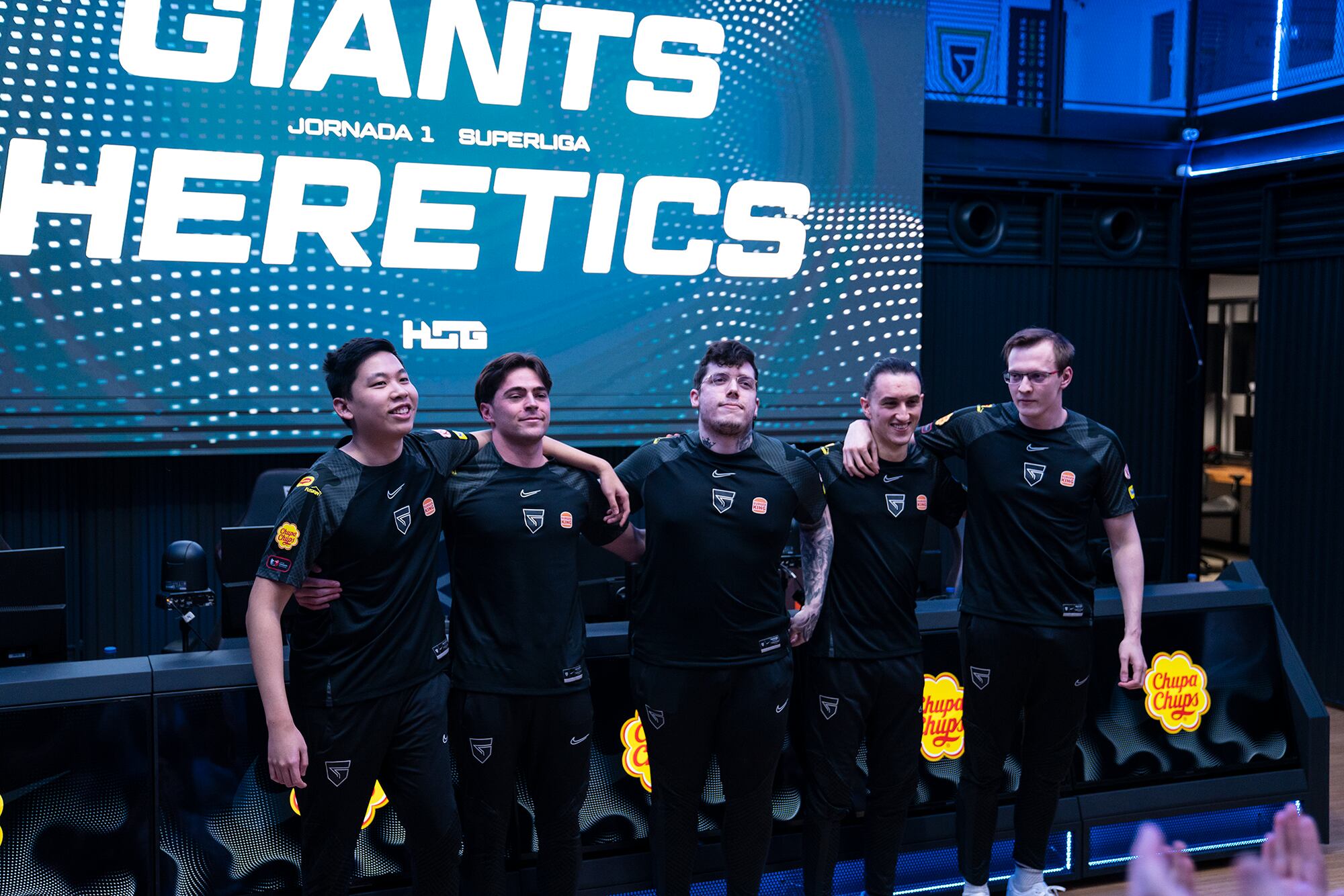 Los Giants vencieron a Heretics en su estreno en la Superliga de League of Legends