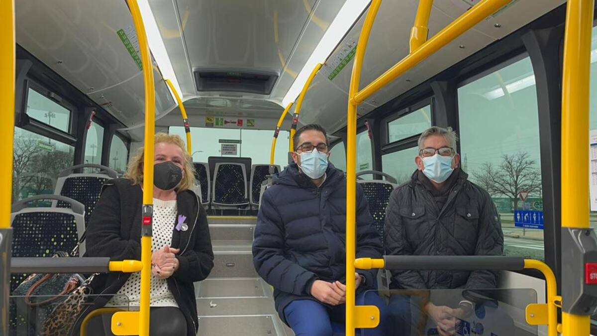 El director del Consorcio Regional de Transportes inaugura en Pinto la nueva línea circular de Pinto