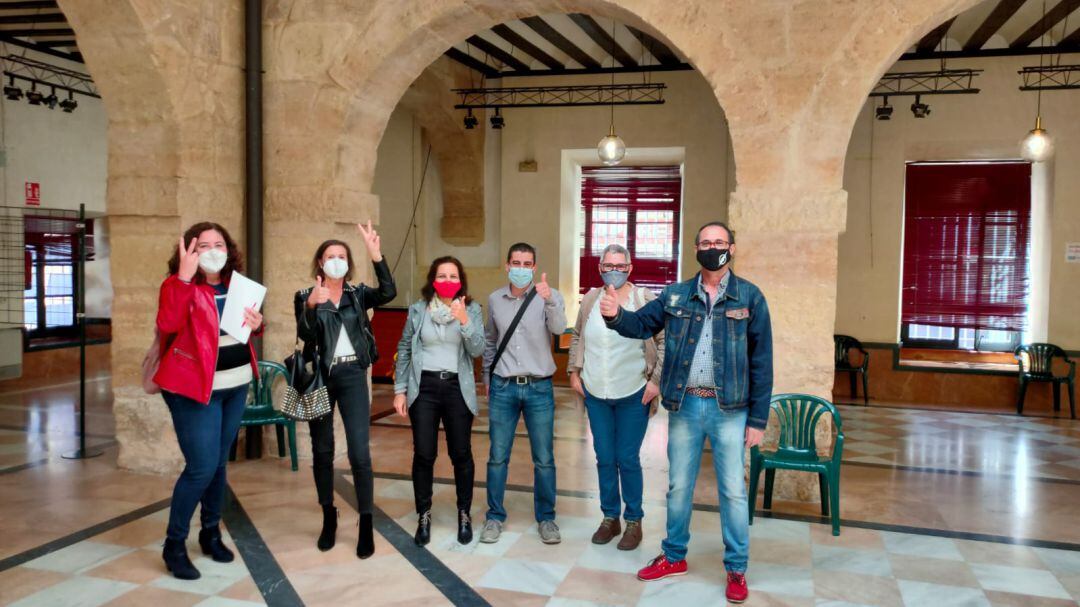 Los representantes de CCOO tras haber ganado las elecciones