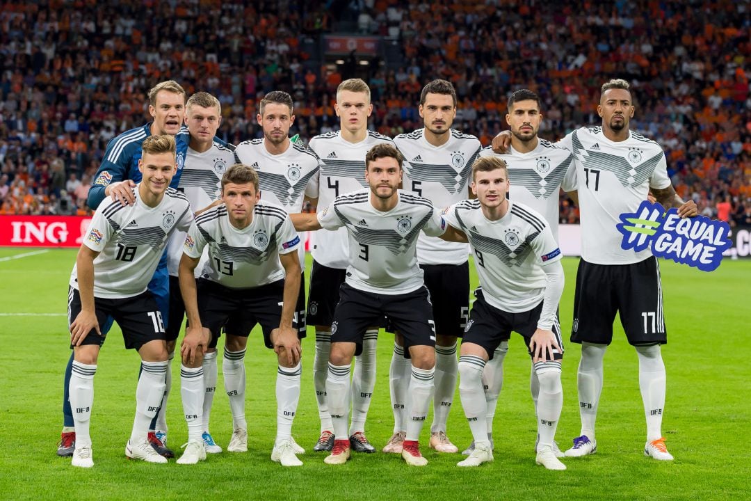 Hummels (5), Boateng (17), Muller (13), en un partido de la selección alemana.