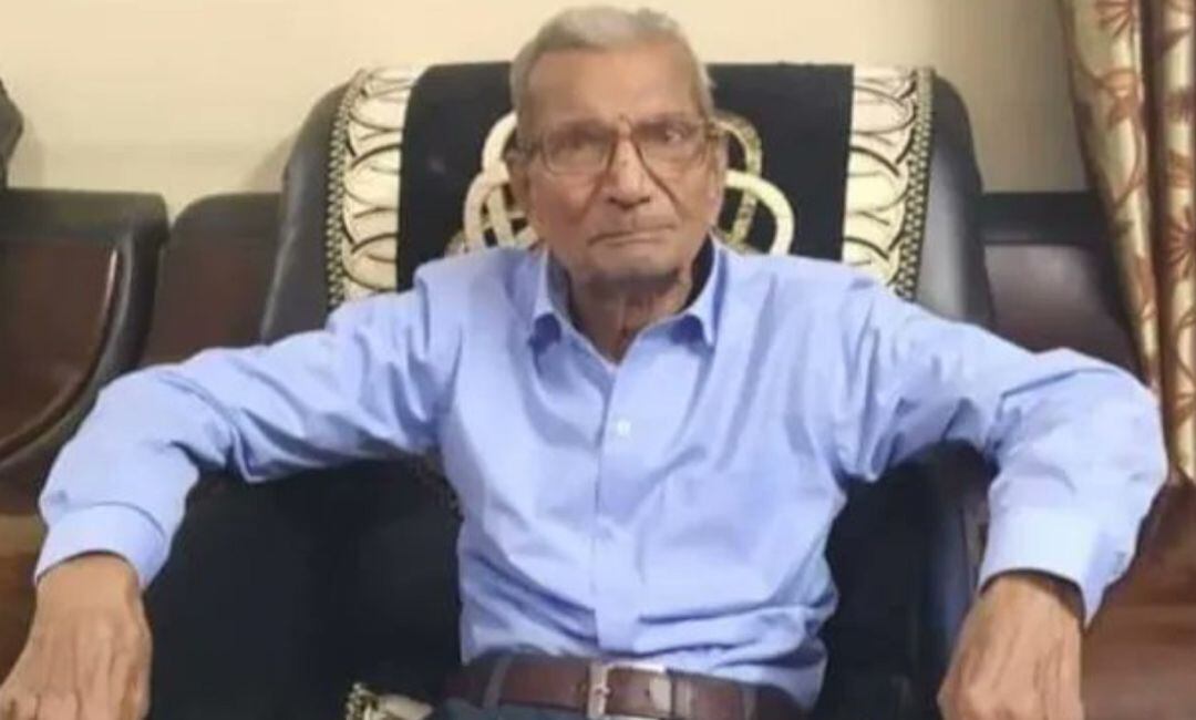 Un hombre renuncia a su cama en el hospital para salvar a otro.