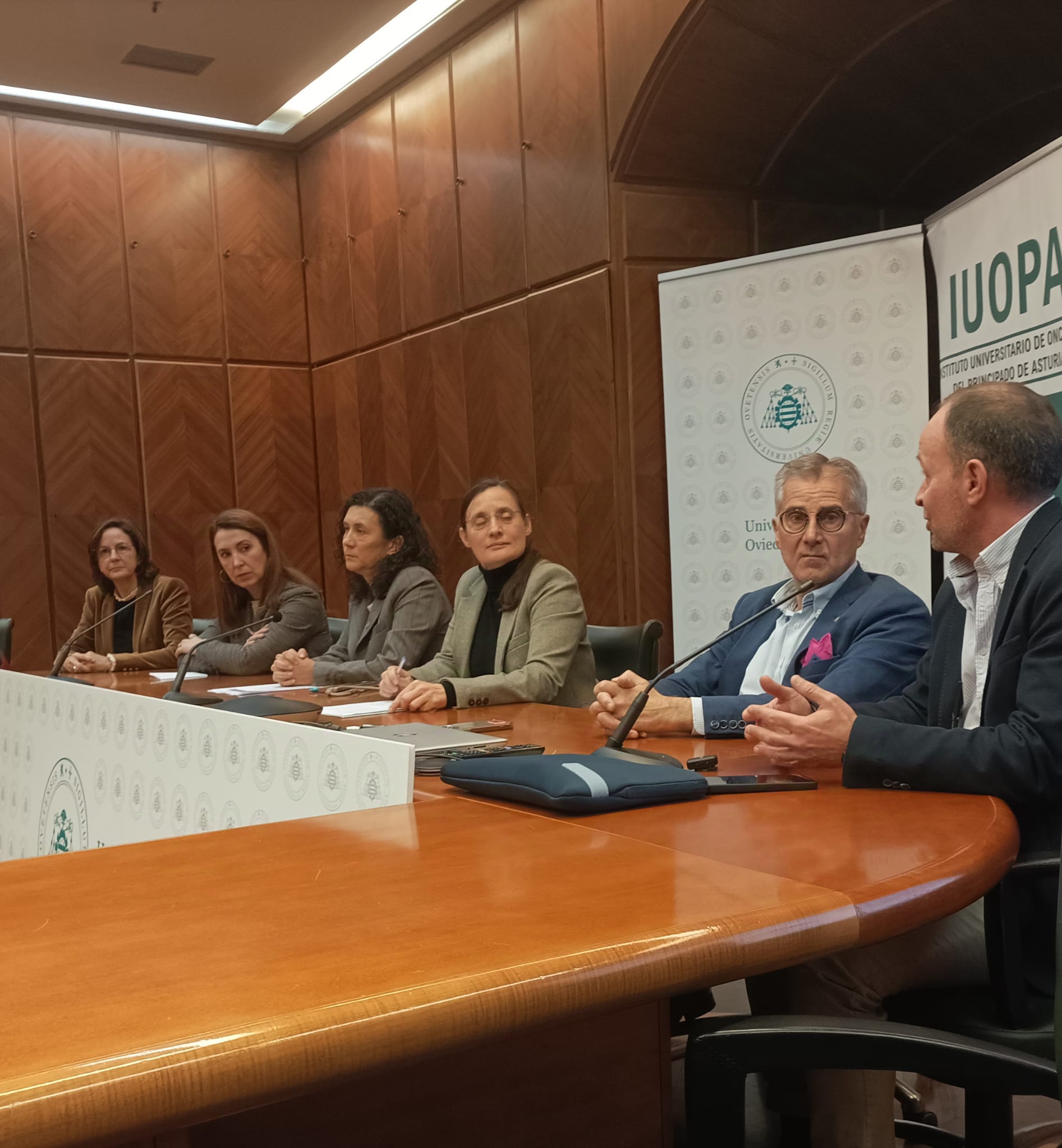 Momento de la presentación de la memoria del IUOPA, hoy en Oviedo