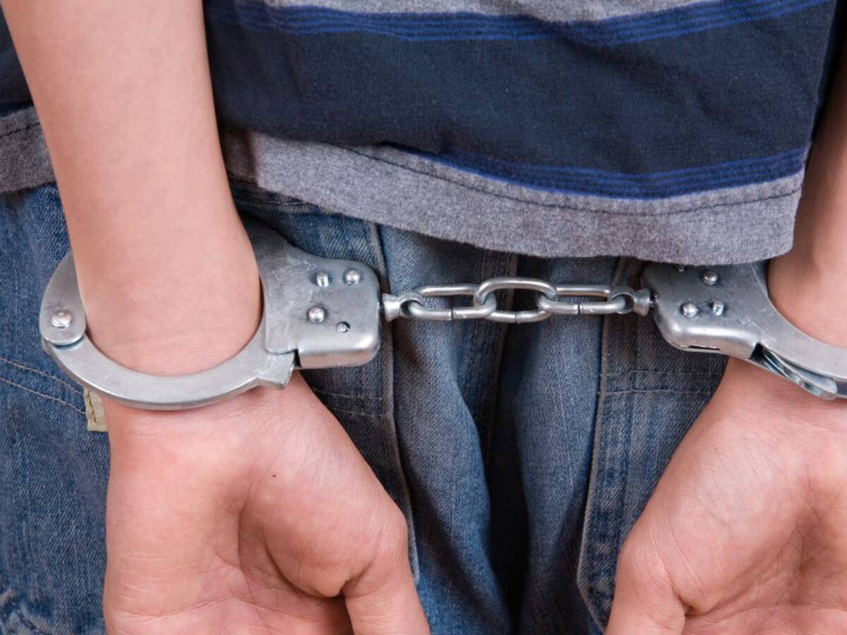 Detenido tras robar en una cochera y provocar supuestamente un incendio en un carbonera