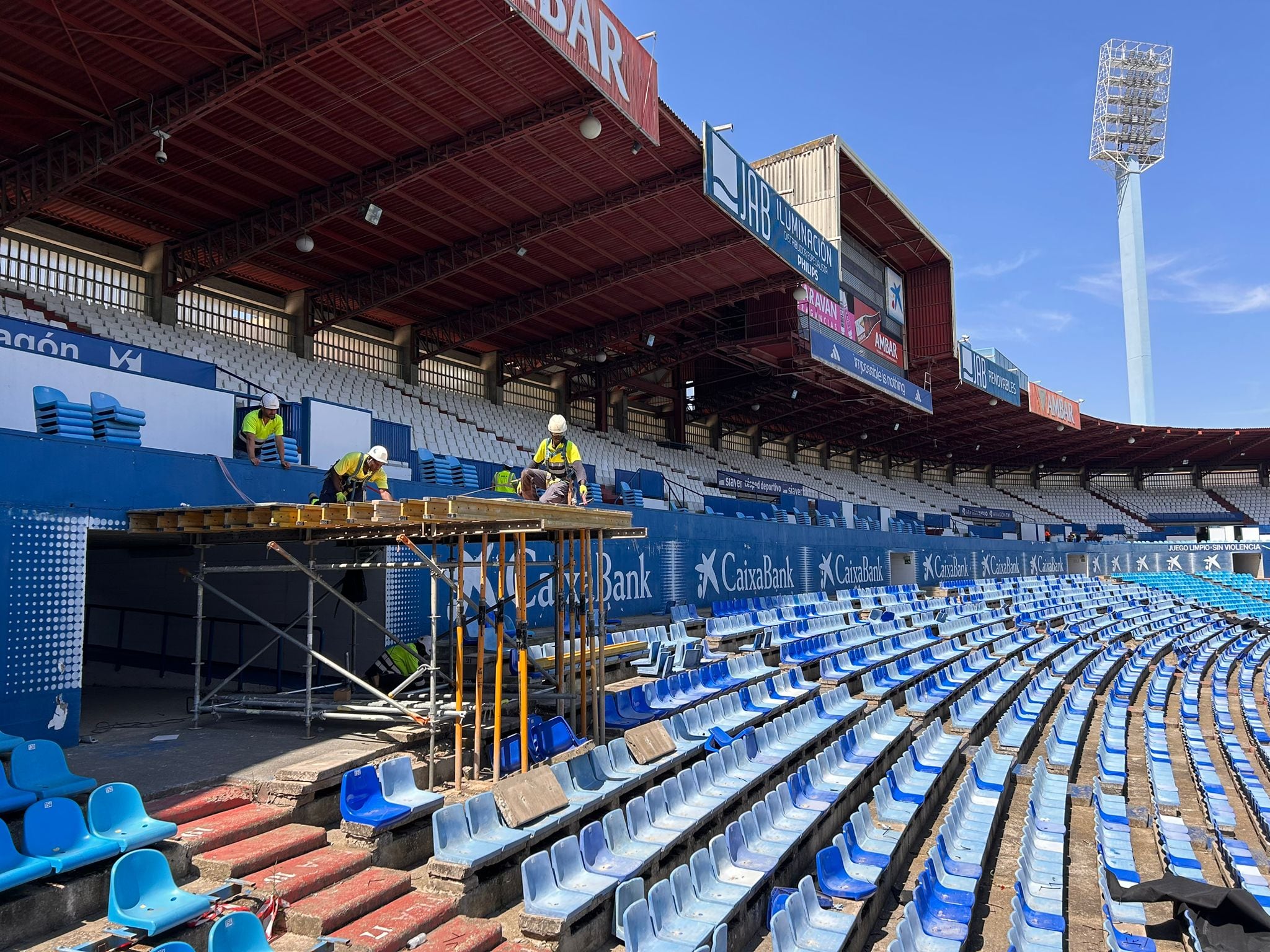 Comienzan las obras para construir la nueva Romareda